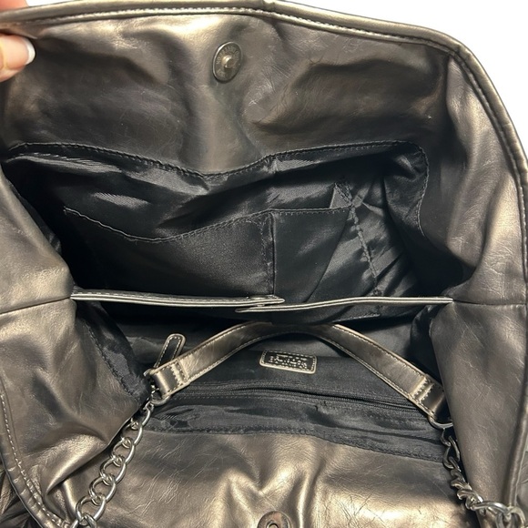 Charming Charlies Metalic Pewter Rouched Slouchy Soft Chain Detail Handles - Picture 8 of 12